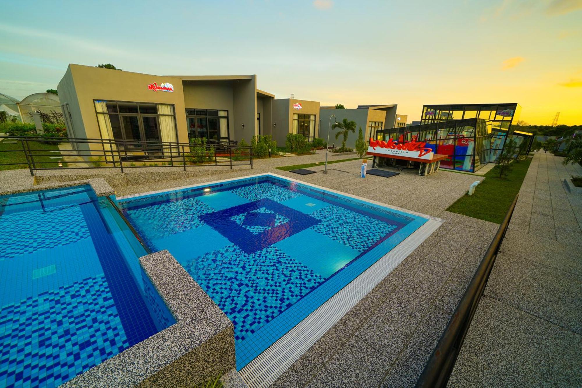 Hangouts Urban+Eco Langkawi クア エクステリア 写真